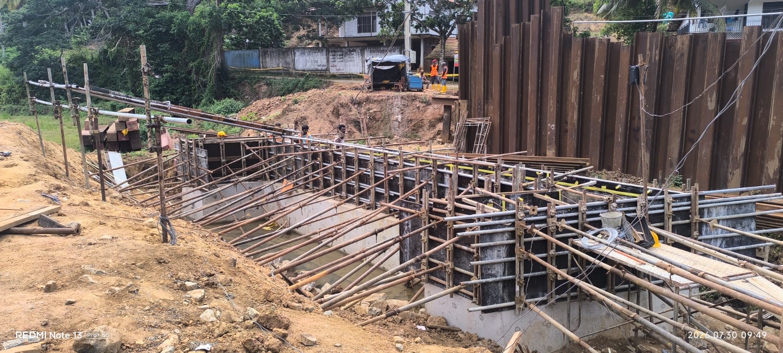 Reconstruction of Bridge No. 9/1 on Beliatta - Walasmulla (B054) Road - Image 3